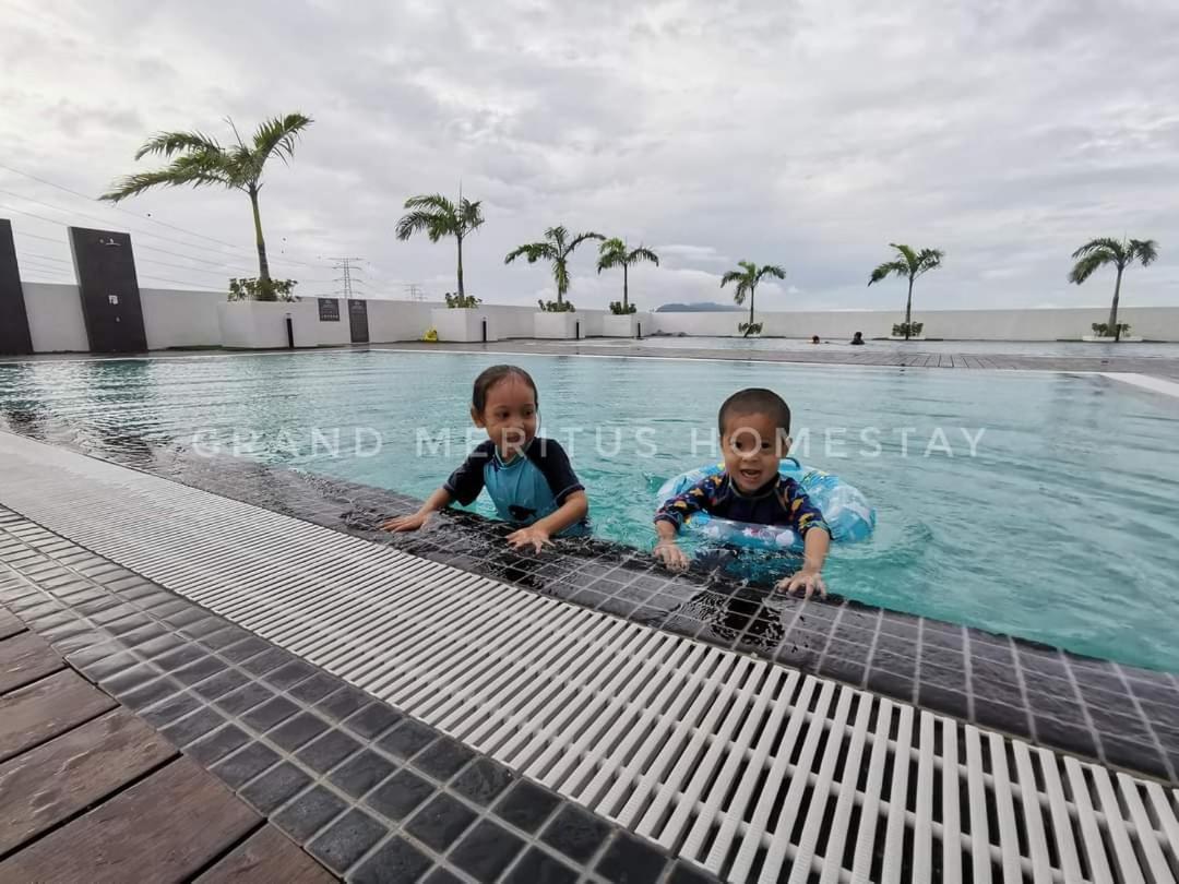 Grand Meritus Homestay @Penang Perai Exterior foto