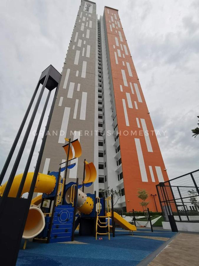 Grand Meritus Homestay @Penang Perai Exterior foto
